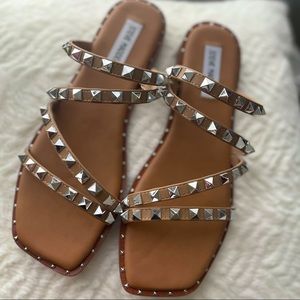 Steve Madden Skyler Tan Studded Sandals